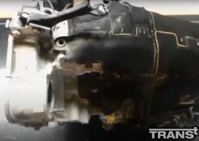 Vidéo : Démontage de la transmission à variation continue de la Subaru TR580